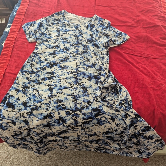 Lularoe Jessie dress - Picture 4 of 4